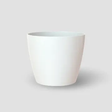 San Remo Glossy lonec - bel in prefinjen sijaj za sodoben dekor San Remo Glossy lonec - bel in prefinjen sijaj za sodoben dekor