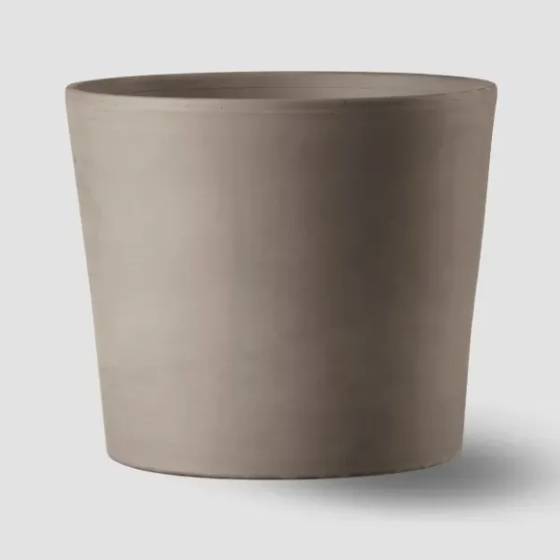 Glineni cilindrični lonec